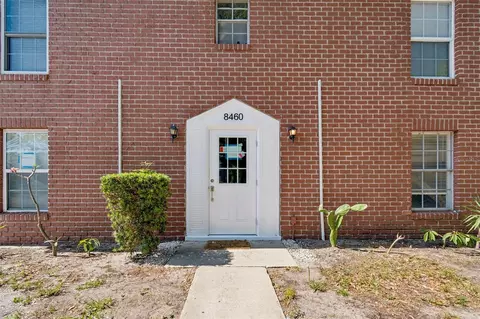 8460 13th St N #B, Saint Petersburg, FL 33702