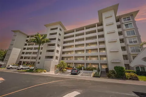 1235 S Highland Ave #5-703, Clearwater, FL 33756