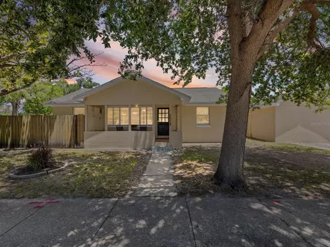 5015 15th Ave S, Gulfport, FL 33707