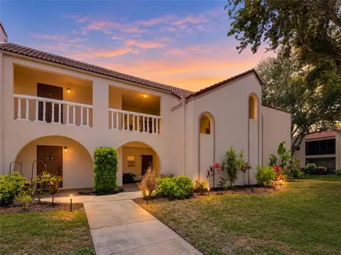 9700 Starkey Rd #228, Seminole, FL 33777