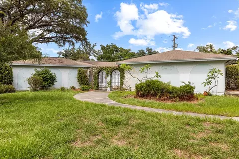 10309 Reclinata Ln, Tampa, FL 33618