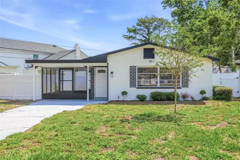 997 Cedarwood Ave, Dunedin, FL 34698