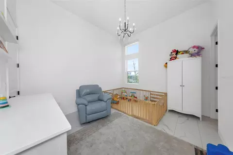 Bedroom - 1016 Signet Dr, Apollo Beach, FL 33572 photo 5 of 7