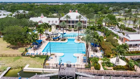 Exterior - 1016 Signet Dr, Apollo Beach, FL 33572 photo 13 of 14
