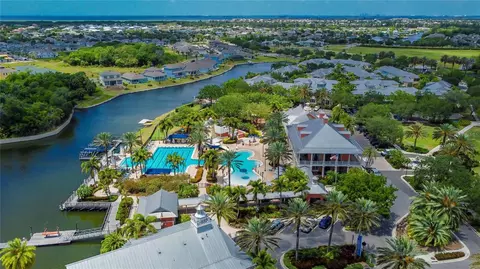 View/Area - 1016 Signet Dr, Apollo Beach, FL 33572 photo 8 of 16
