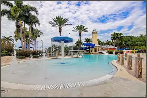 Exterior - 1016 Signet Dr, Apollo Beach, FL 33572 photo 14 of 14