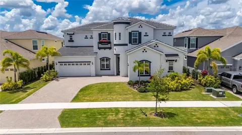 Exterior - 1016 Signet Dr, Apollo Beach, FL 33572 photo 12 of 14