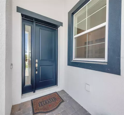 Entry Way - 1016 Signet Dr, Apollo Beach, FL 33572 photo 1 of 7