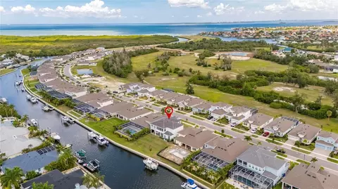 View/Area - 1016 Signet Dr, Apollo Beach, FL 33572 photo 1 of 16
