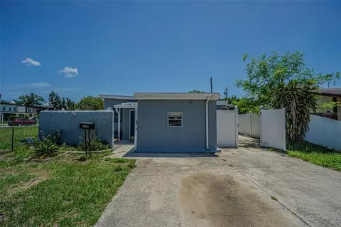 1627 28th St N, Saint Petersburg, FL 33713