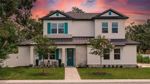 2814 54th St S, Gulfport, FL 33707