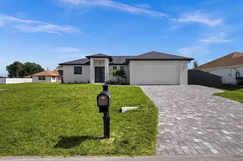 1805 NW 12th St, Cape Coral, FL 33993