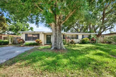 2215 Curtis Dr S, Clearwater, FL 33764