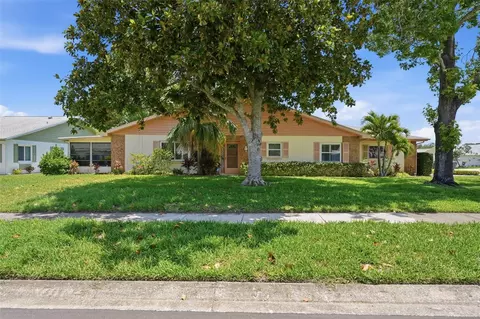 3251 Mcmath Dr, Palm Harbor, FL 34684