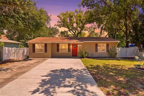 1512 E Hanna Ave, Tampa, FL 33610