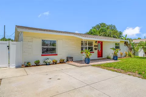 7313 37th Ave N, Saint Petersburg, FL 33710