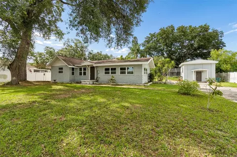 2120 W Clifton St, Tampa, FL 33603