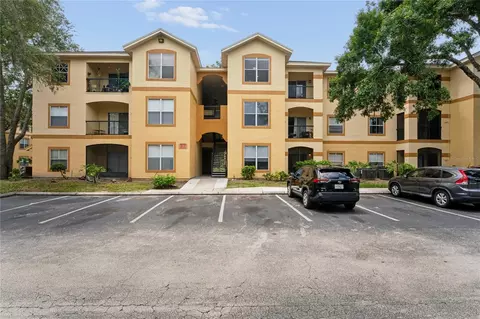 5618 Pinnacle Heights Cir #309, Tampa, FL 33624