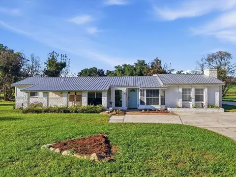 1113 Colson Rd, Plant City, FL 33567