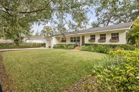 1418 E Park Cir, Tampa, FL 33604