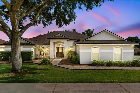 180 Compass Rose Dr, Groveland, FL 34736