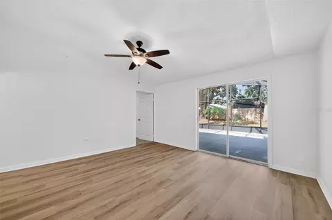 Living - 5002 Sawdust Cir, Ocoee, FL 34761 photo 5 of 6