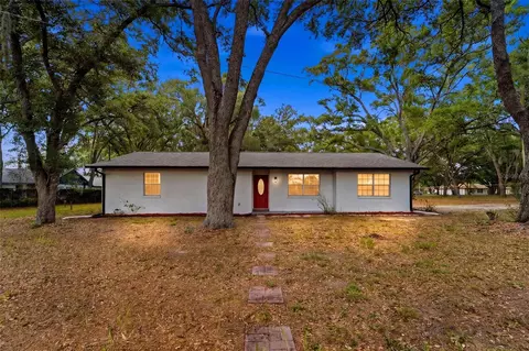 1918 Sydney Rd, Valrico, FL 33594