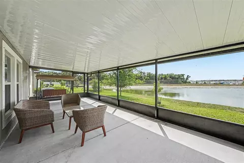 Exterior - 10829 Crushed Grape Dr, Riverview, FL 33578 photo 3 of 7