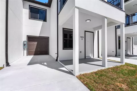 7015 N Central Ave UNIT C, Tampa, FL 33604