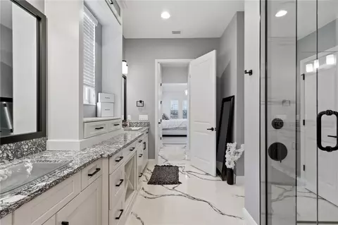 Bath - 11008 Rustic Timber Loop, San Antonio, FL 33576 photo 6 of 9