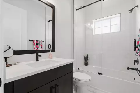 Bath - 11008 Rustic Timber Loop, San Antonio, FL 33576 photo 1 of 9