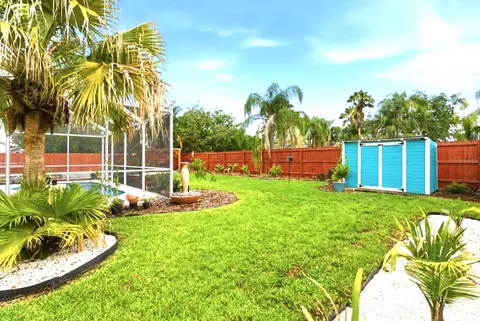 Exterior - 1610 Ledgestone Dr, Brandon, FL 33511 photo 14 of 28