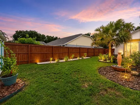Exterior - 1610 Ledgestone Dr, Brandon, FL 33511 photo 24 of 28