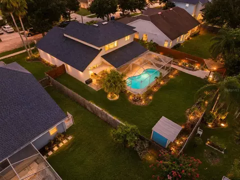 View/Area - 1610 Ledgestone Dr, Brandon, FL 33511 photo 18 of 19