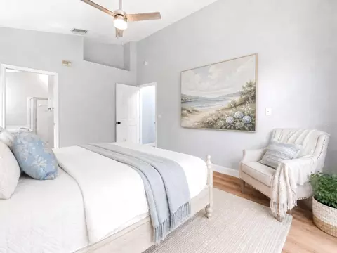 Bedroom - 1610 Ledgestone Dr, Brandon, FL 33511 photo 2 of 4