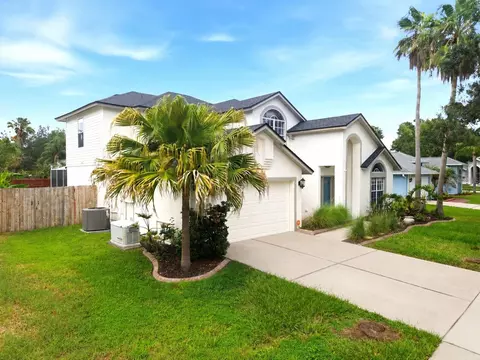 Exterior - 1610 Ledgestone Dr, Brandon, FL 33511 photo 16 of 28