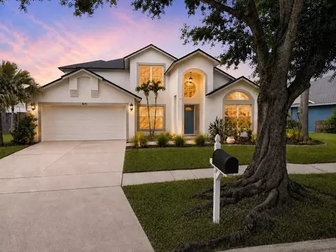 Exterior - 1610 Ledgestone Dr, Brandon, FL 33511 photo 19 of 28