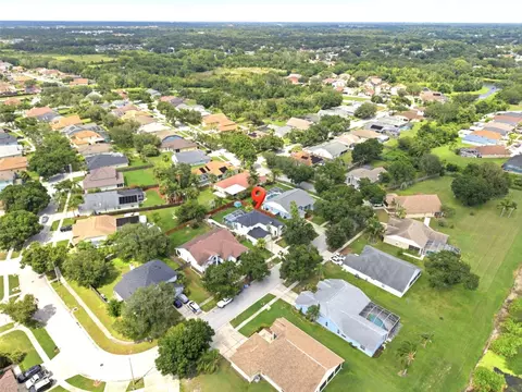 View/Area - 1610 Ledgestone Dr, Brandon, FL 33511 photo 11 of 19