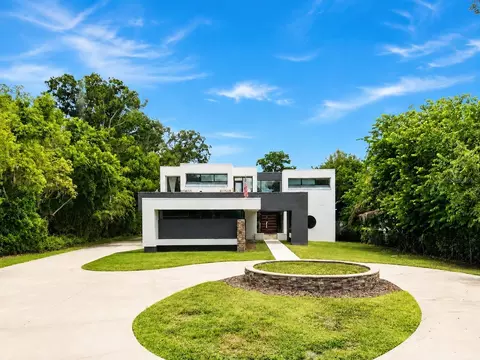 3330 Ehrlich Rd, Tampa, FL 33618