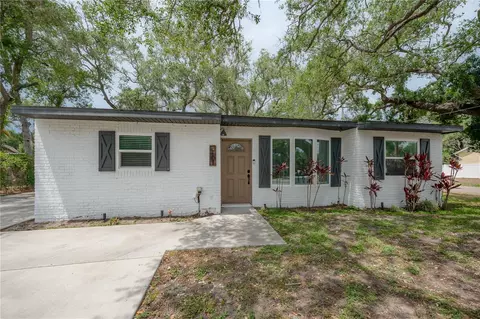 3401 W Van Buren Dr, Tampa, FL 33611