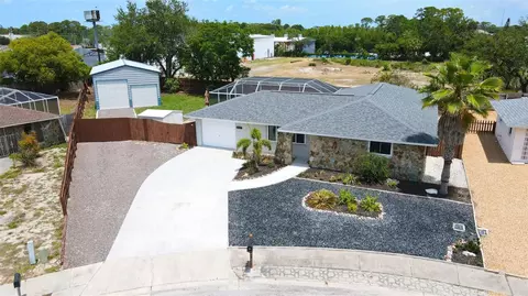 8747 Hemlock Ln, Port Richey, FL 34668