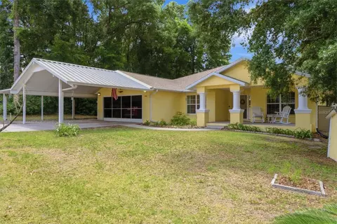 5940 W Pine Cir, Crystal River, FL 34429