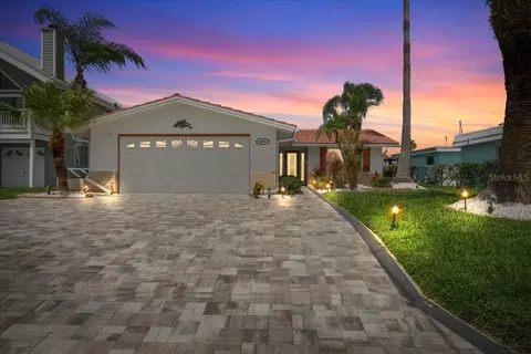 4951 Pompano Dr, New Port Richey, FL 34652