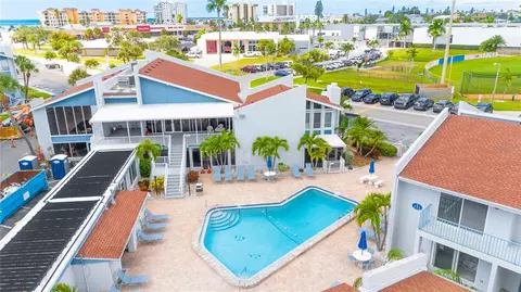 230 Medallion Blvd #E, Madeira Beach, FL 33708