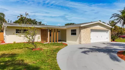 4101 Shore Acres Blvd NE, Saint Petersburg, FL 33703