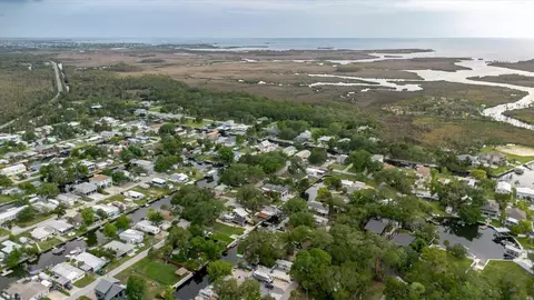 View/Area - 5323 Circle Dr, Weeki Wachee, FL 34607 photo 20 of 30