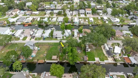 View/Area - 5323 Circle Dr, Weeki Wachee, FL 34607 photo 23 of 30