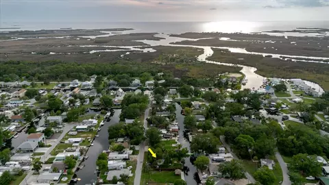 View/Area - 5323 Circle Dr, Weeki Wachee, FL 34607 photo 17 of 30