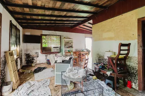 Other - 5323 Circle Dr, Weeki Wachee, FL 34607 photo 4 of 5