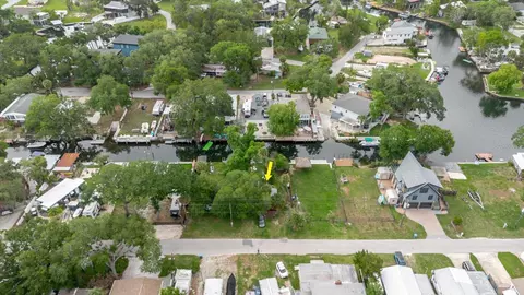 View/Area - 5323 Circle Dr, Weeki Wachee, FL 34607 photo 27 of 30